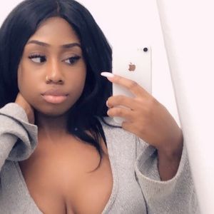 Meet your Posher, Jamila